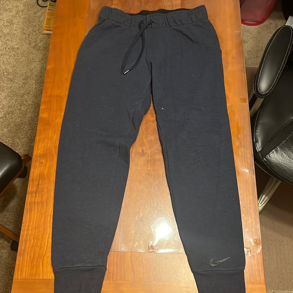 Nike dri-fit sweatpants